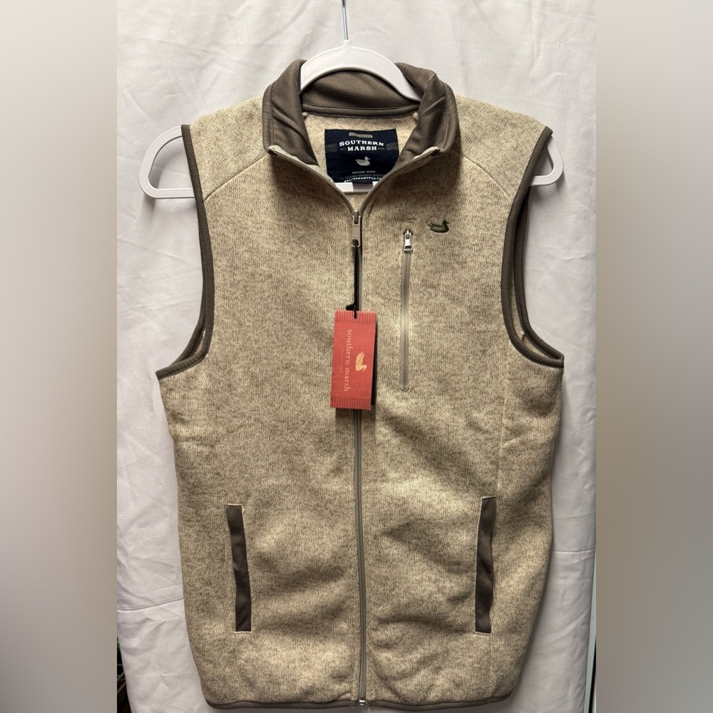 Southern Marsh Men's Beige and Brown Vest
